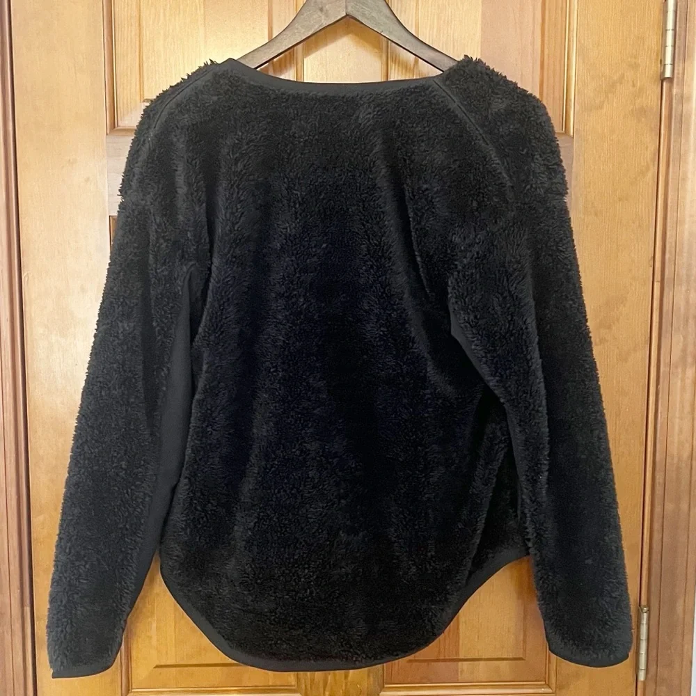 Nike Black Sherpa Training Wrap Jacket Top Womens Size Small‎ Black Long Sleeve